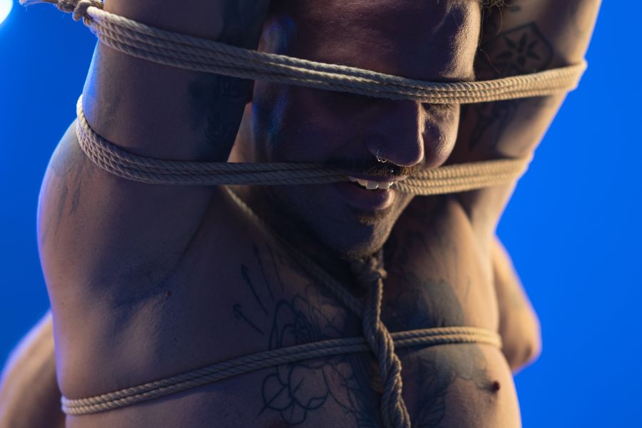 Entendiendo la Importancia del Consentimiento en Shibari: Una Guía para Practicantes